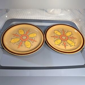 Hearthside Fleur de Lis stoneware‎ vintage MCM yellow/orange 10" dinner plates